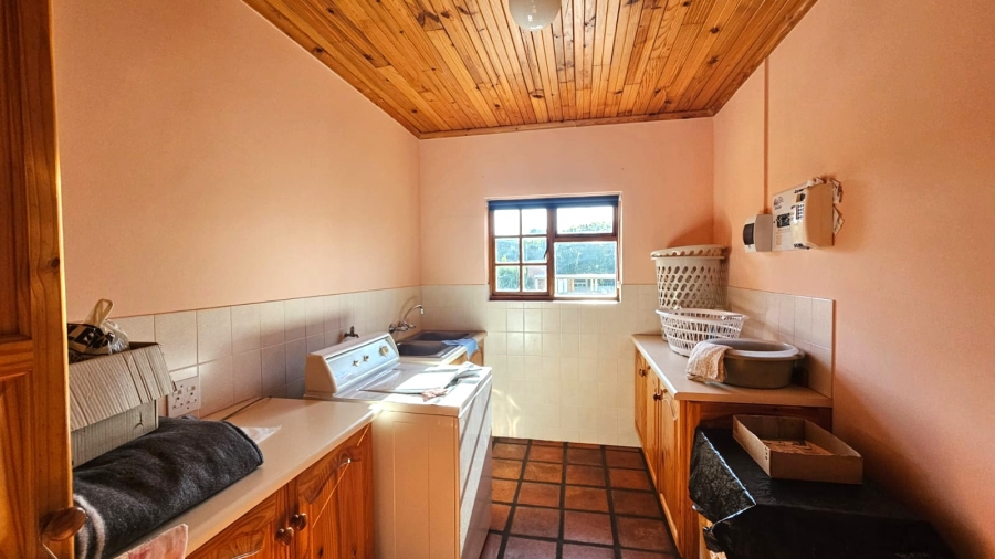 3 Bedroom Property for Sale in Stilbaai Wes Western Cape